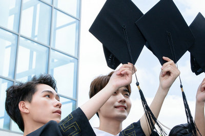 中國傳媒大學在職研究生 中國傳媒大學在職研究生