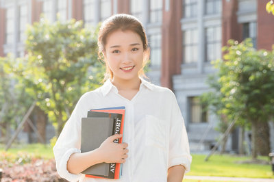 中國傳媒大學在職研究生 中國傳媒大學在職研究生