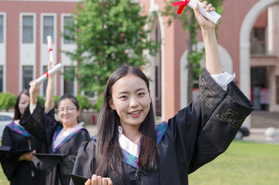 中國傳媒大學在職研究生 中國傳媒大學在職研究生