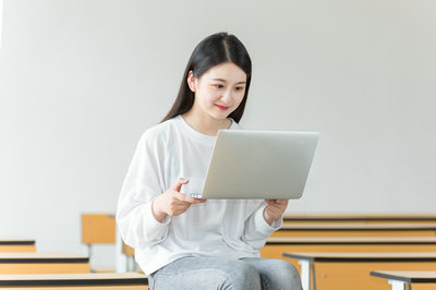 中國傳媒大學在職研究生